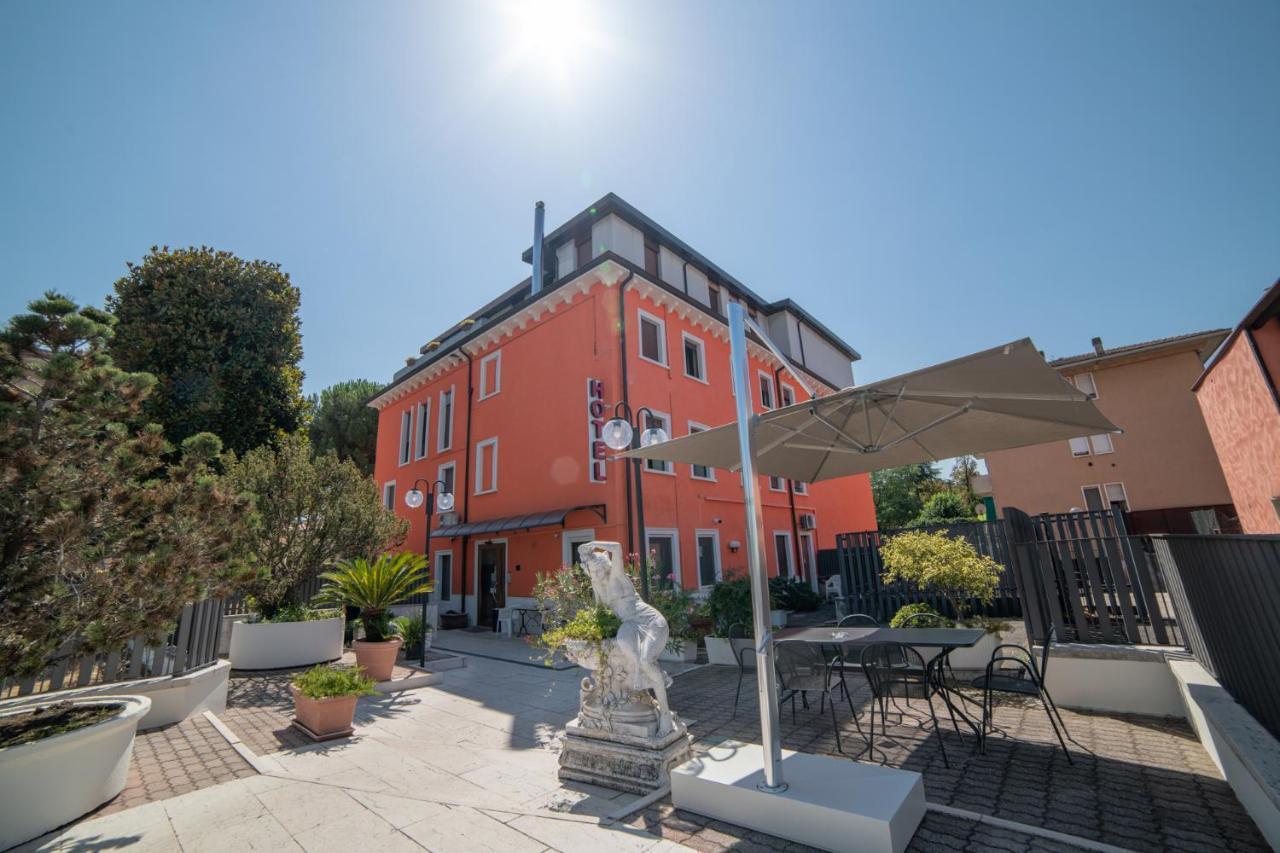 Hotel Siros Werona Zewnętrze zdjęcie