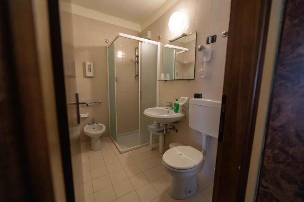 Hotel Siros Werona Zewnętrze zdjęcie