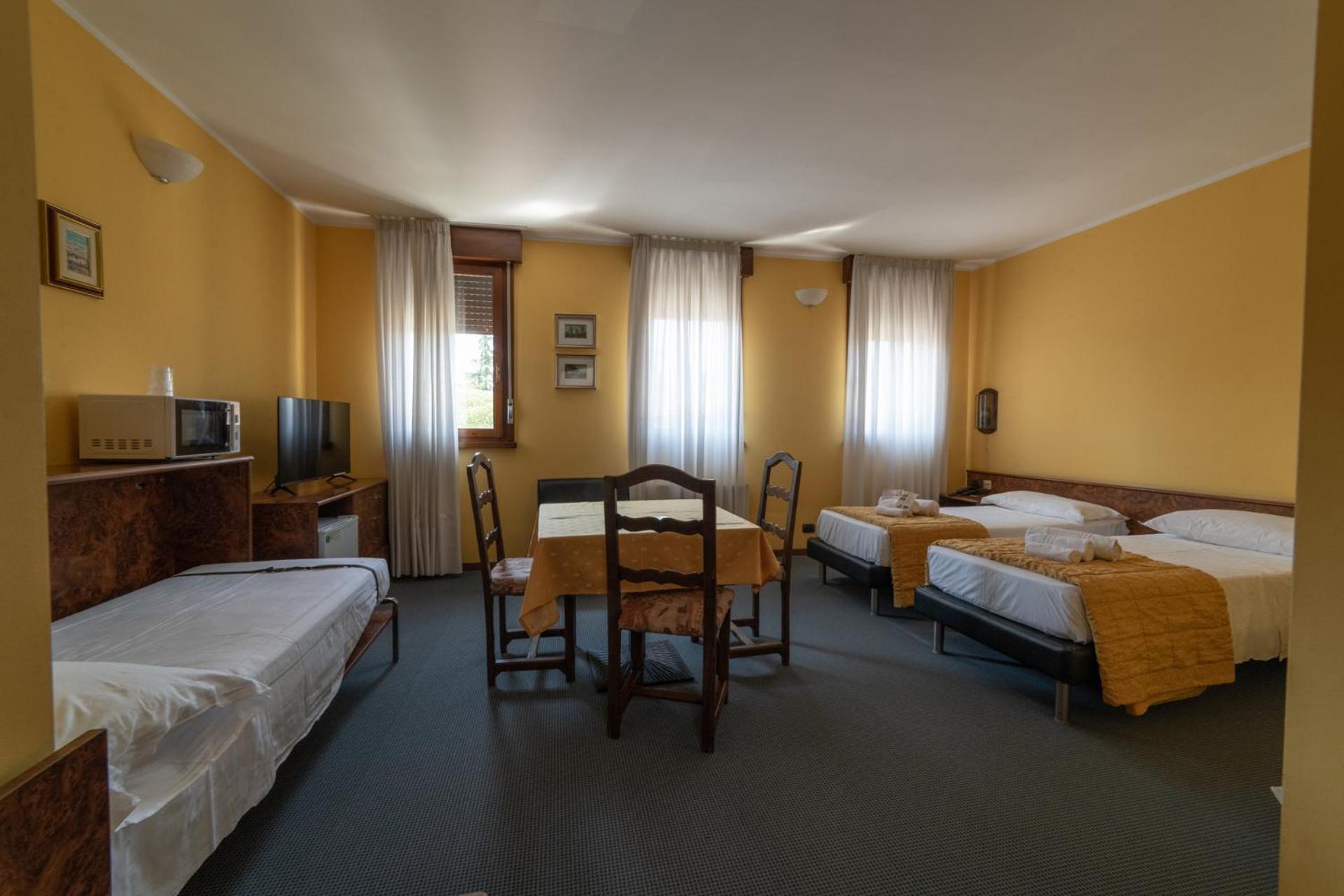 Hotel Siros Werona Zewnętrze zdjęcie